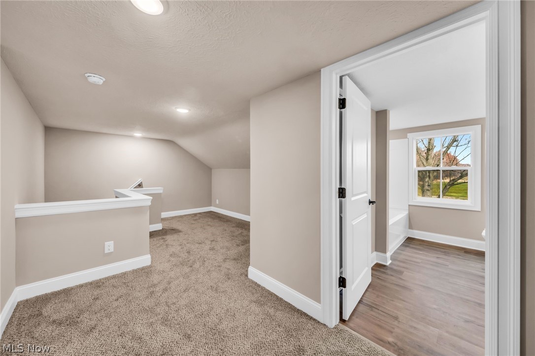 3006 Abbe Road Sheffield Village OH 44054