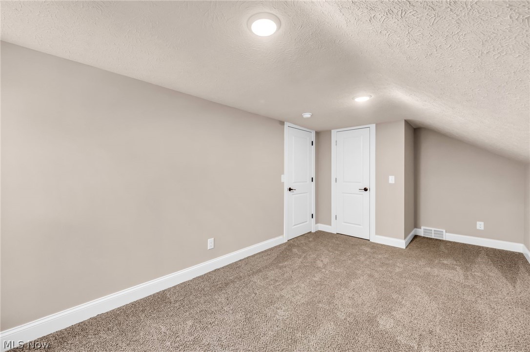 3006 Abbe Road Sheffield Village OH 44054