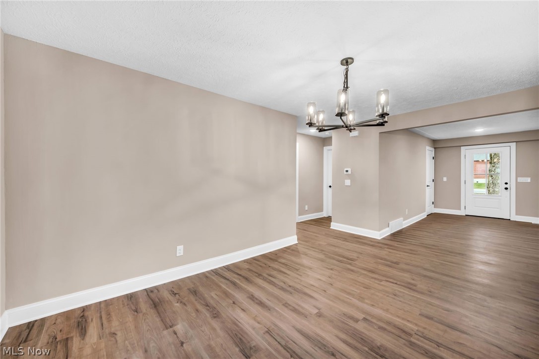 3006 Abbe Road Sheffield Village OH 44054