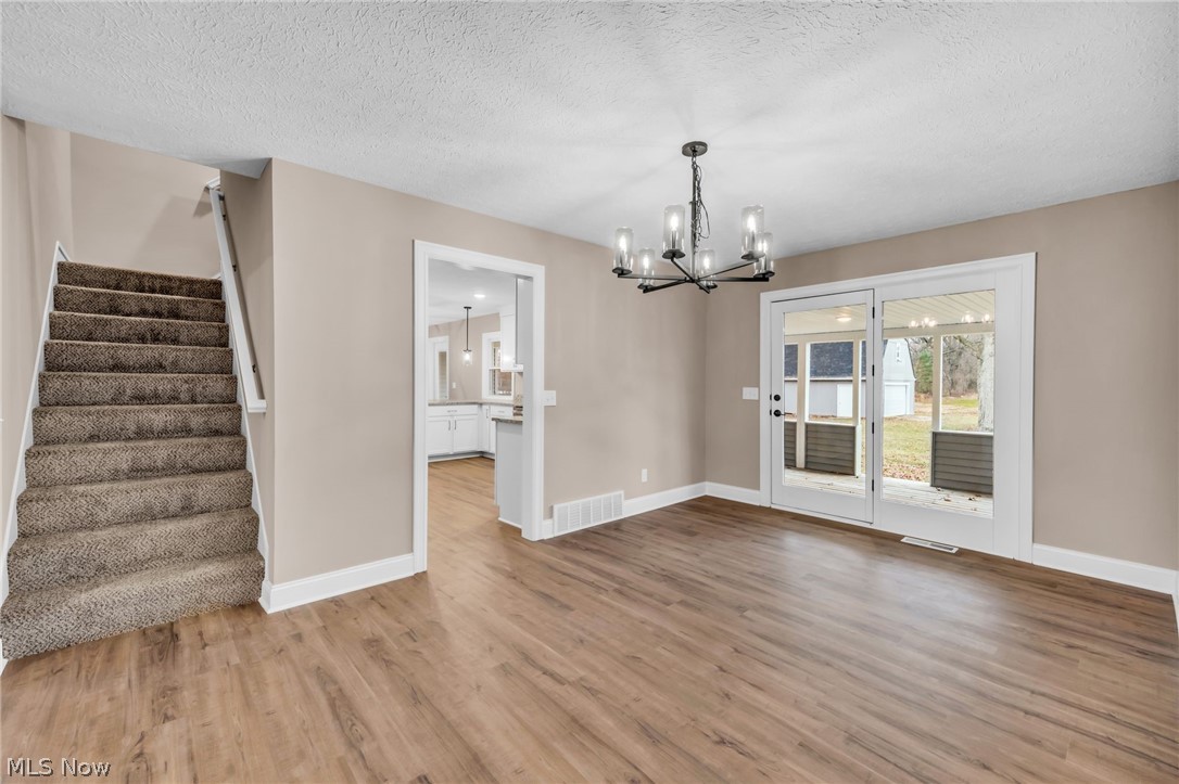 3006 Abbe Road Sheffield Village OH 44054