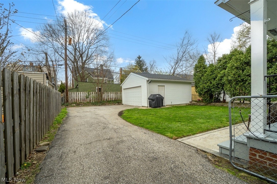 3269 Kenmore Road Shaker Heights OH 44122
