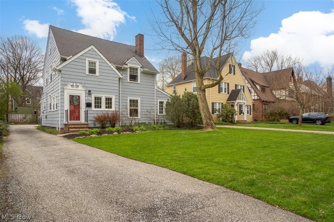 3269 Kenmore Road Shaker Heights OH 44122