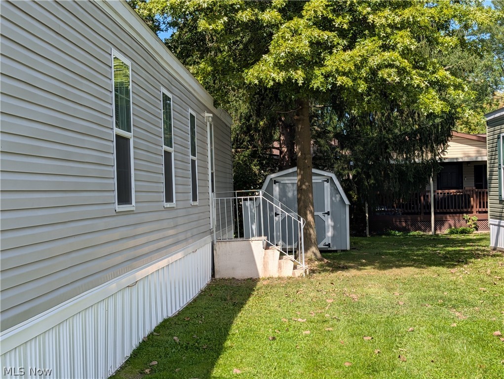 205 Brenthaven Street Elyria OH 44035