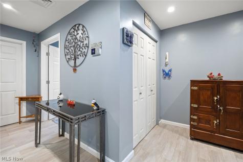 1046 W Hutton Road Wooster OH 44691