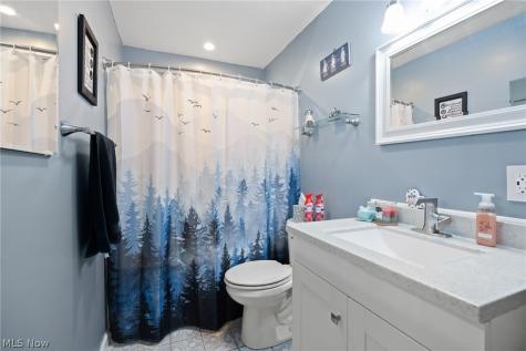1046 W Hutton Road Wooster OH 44691