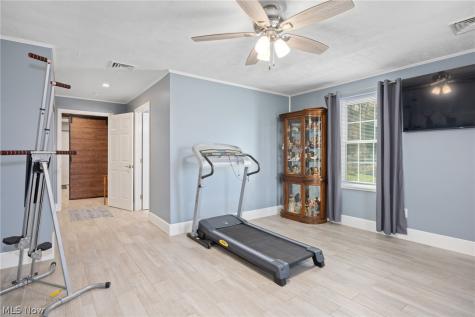 1046 W Hutton Road Wooster OH 44691