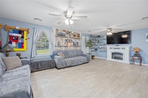 1046 W Hutton Road Wooster OH 44691
