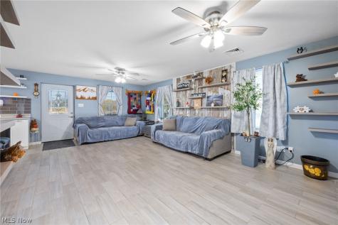 1046 W Hutton Road Wooster OH 44691