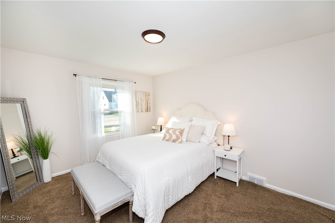 29459 Vinewood Drive Wickliffe OH 44092