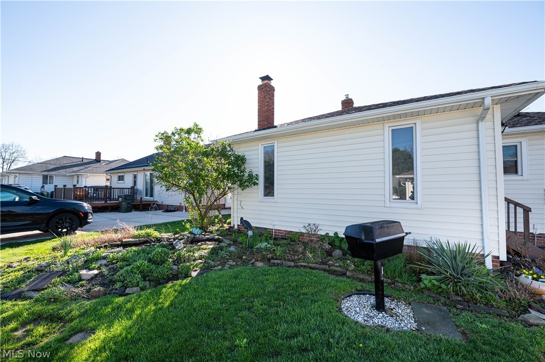 29459 Vinewood Drive Wickliffe OH 44092