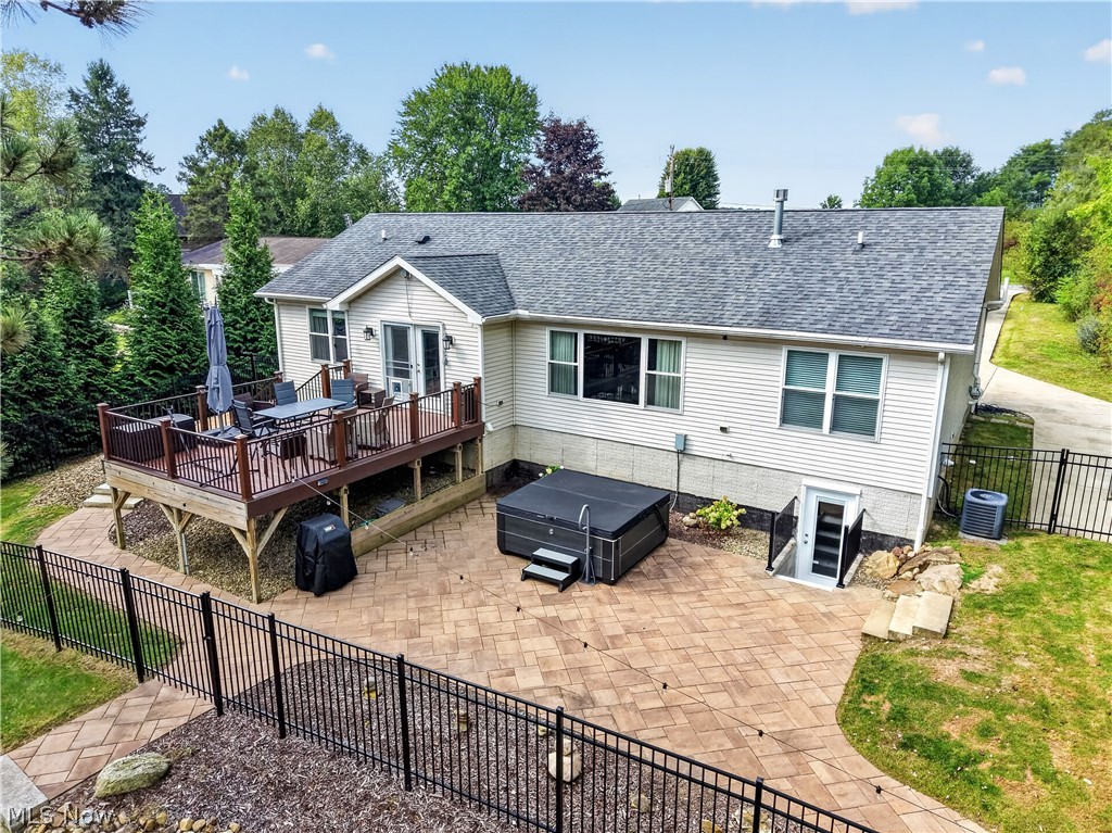 1110 Evening Star Drive Roaming Shores OH 44085