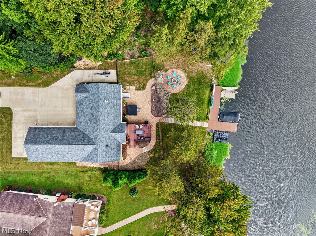 1110 Evening Star Drive Roaming Shores OH 44085