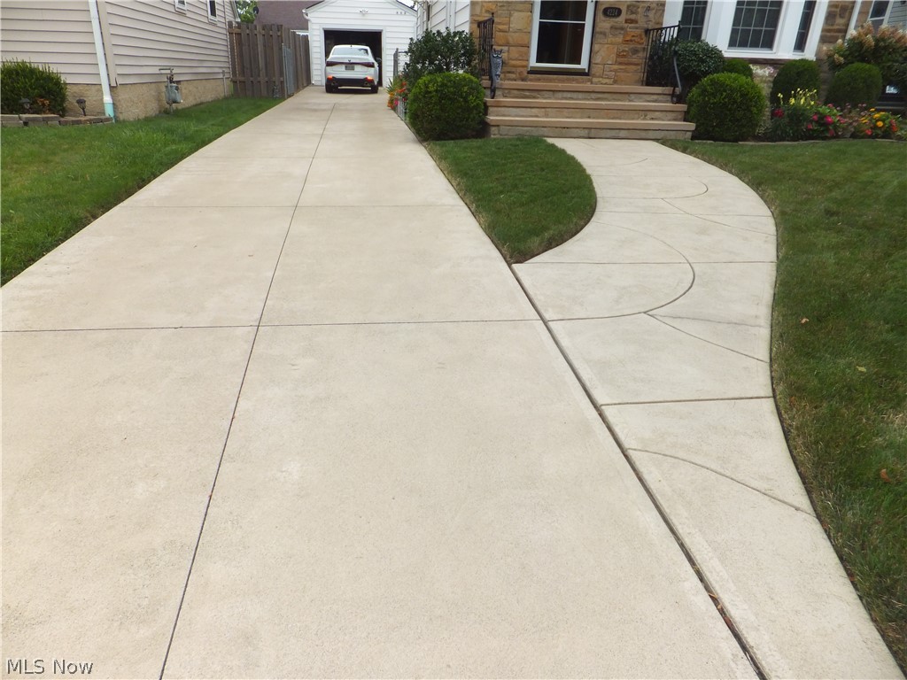 4224 W 58th Street Cleveland OH 44144