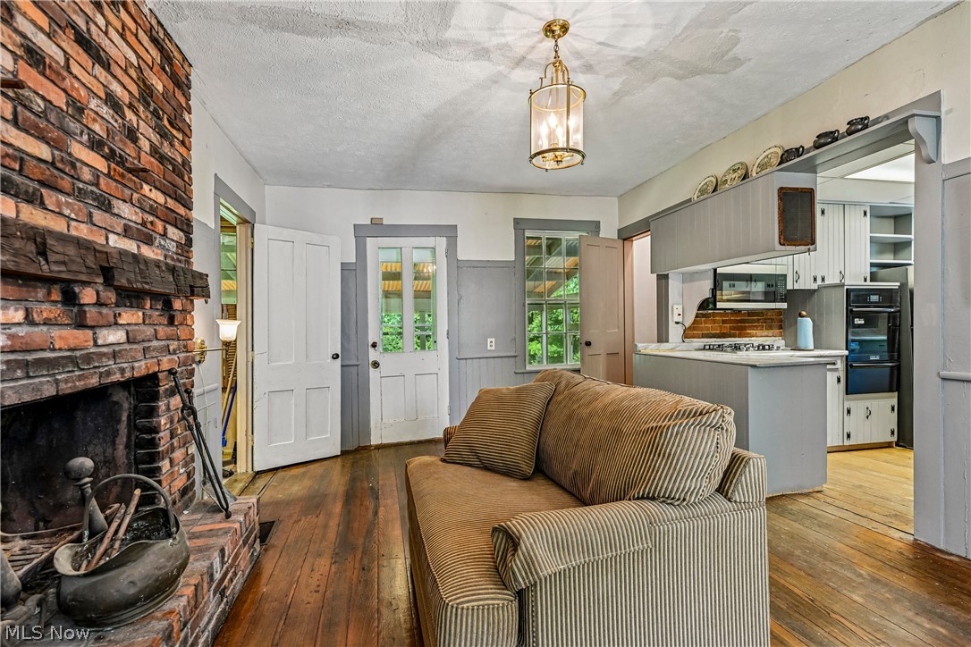 9640 Darrow Road Twinsburg OH 44087