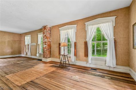 9640 Darrow Road Twinsburg OH 44087