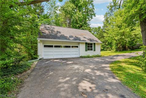 9640 Darrow Road Twinsburg OH 44087