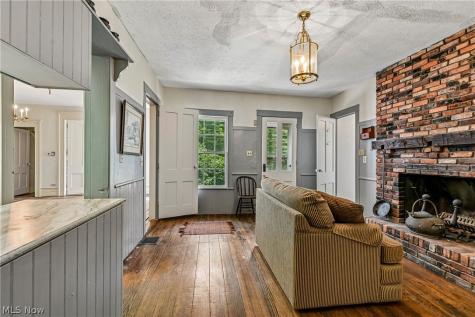 9640 Darrow Road Twinsburg OH 44087