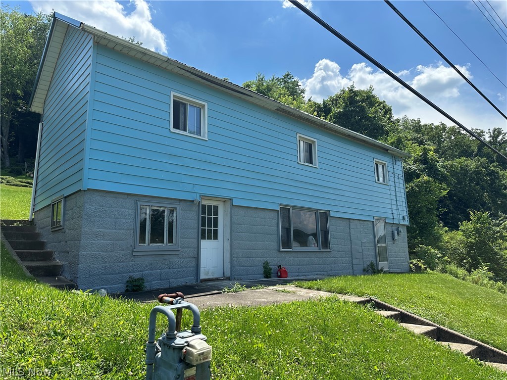 56390 Boyd Avenue Bridgeport OH 43912
