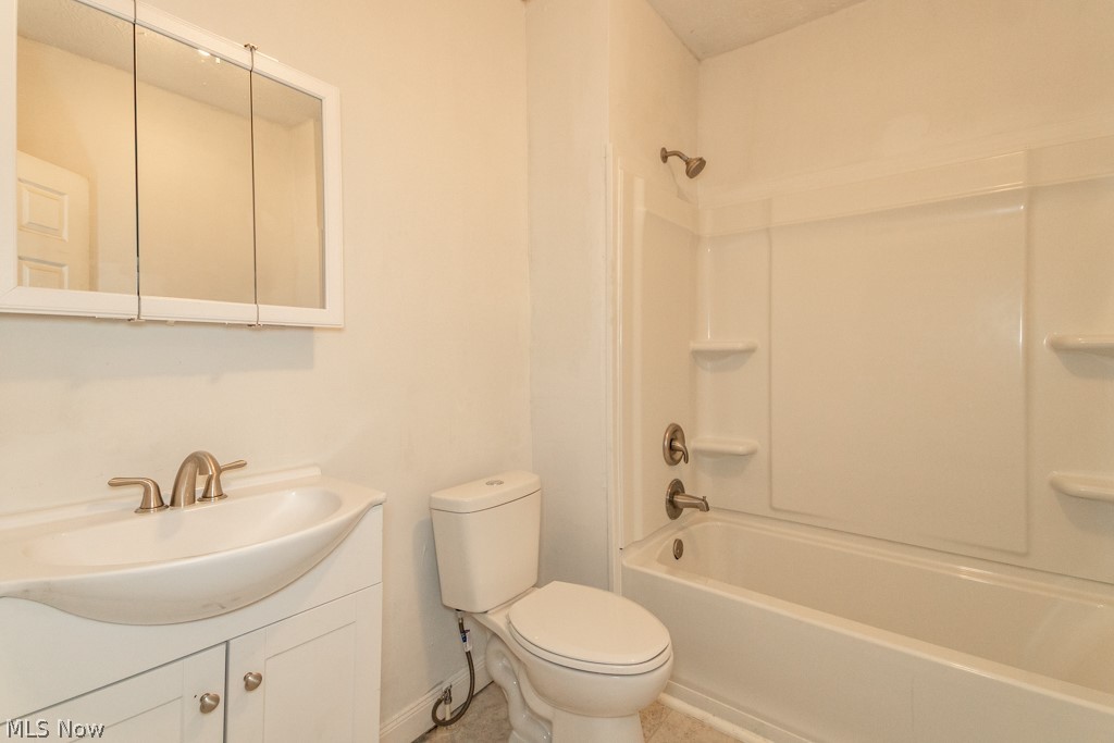 10401 Olivet Avenue Cleveland OH 44108