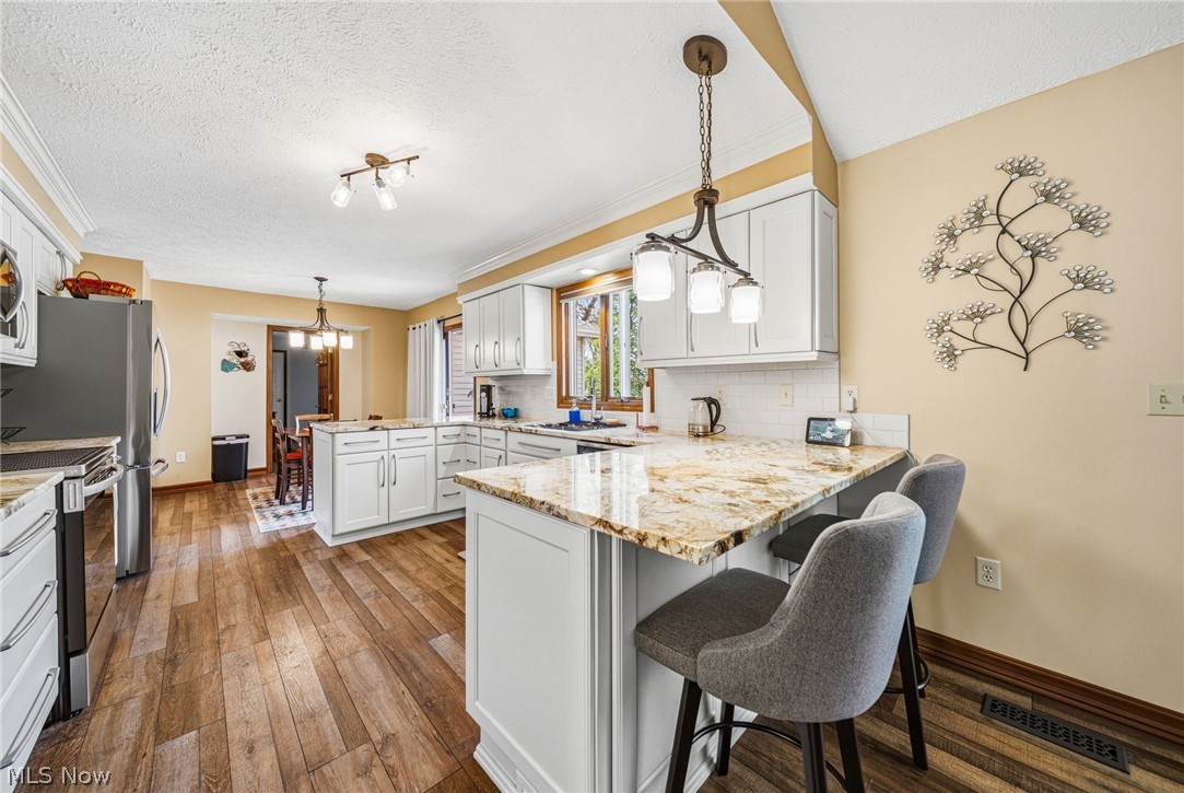 16912 Albion Road Strongsville OH 44136