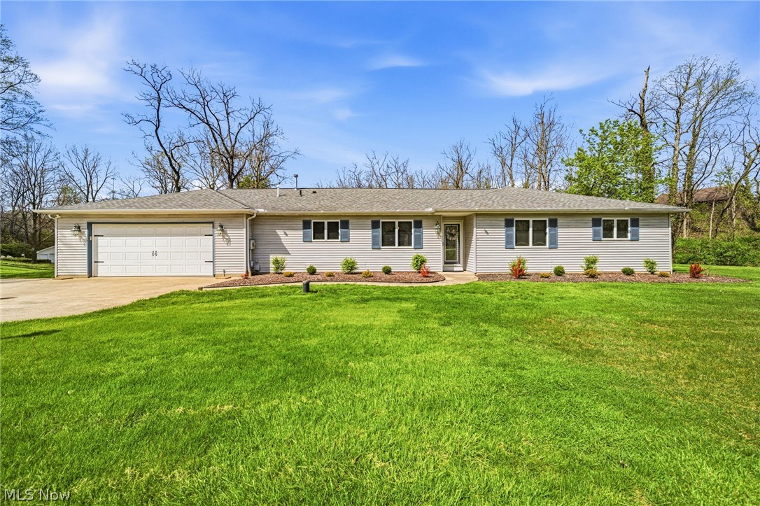 16912 Albion Road Strongsville OH 44136