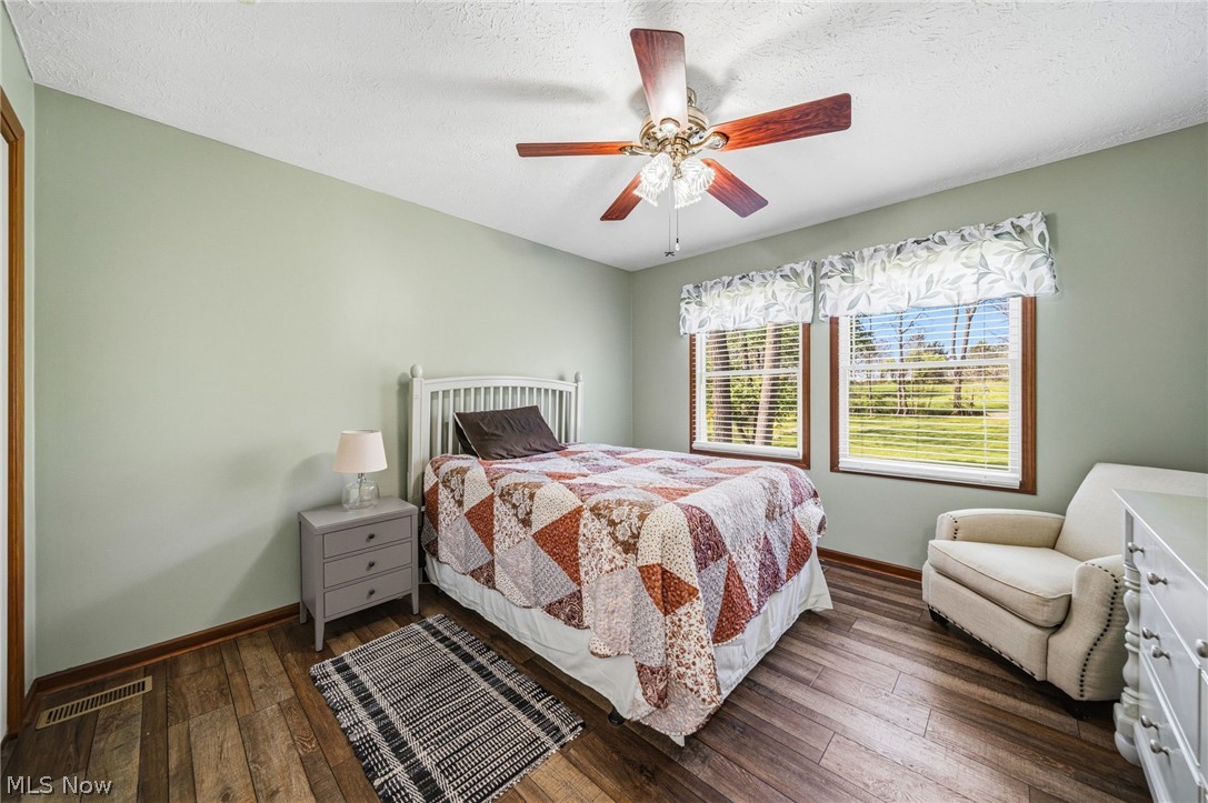 16912 Albion Road Strongsville OH 44136
