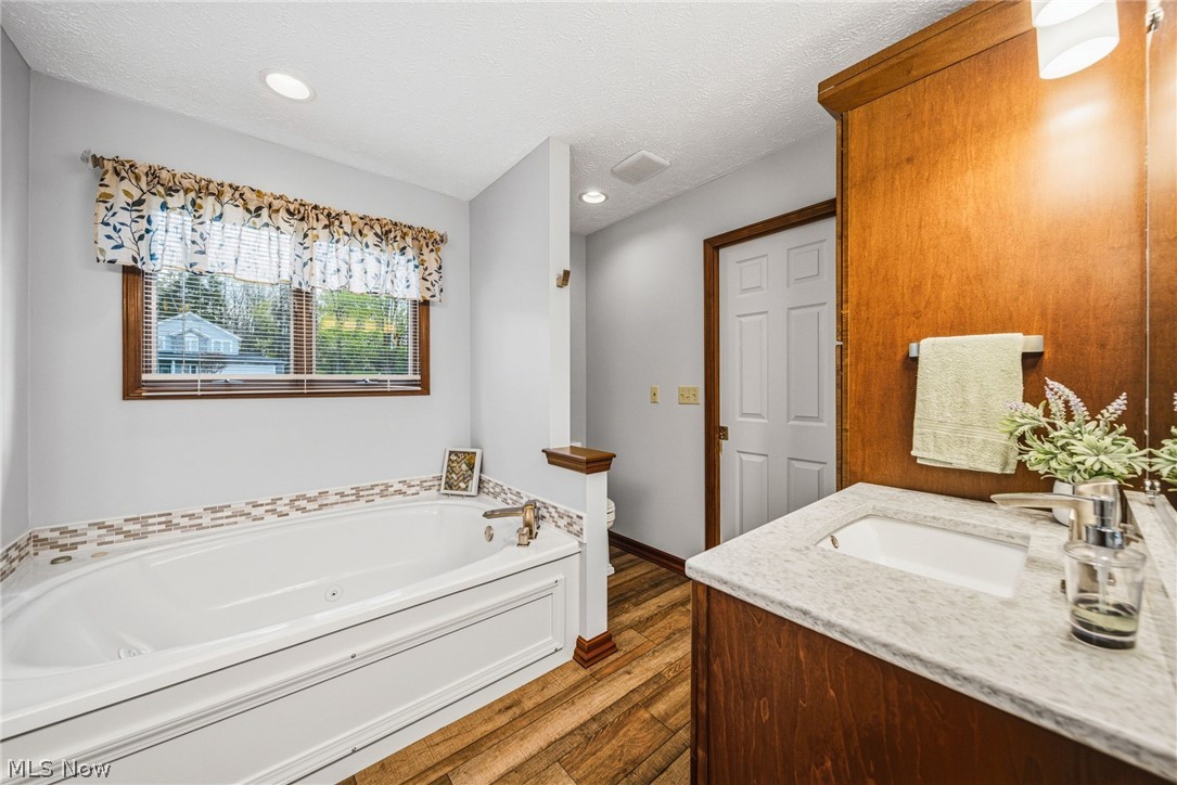 16912 Albion Road Strongsville OH 44136