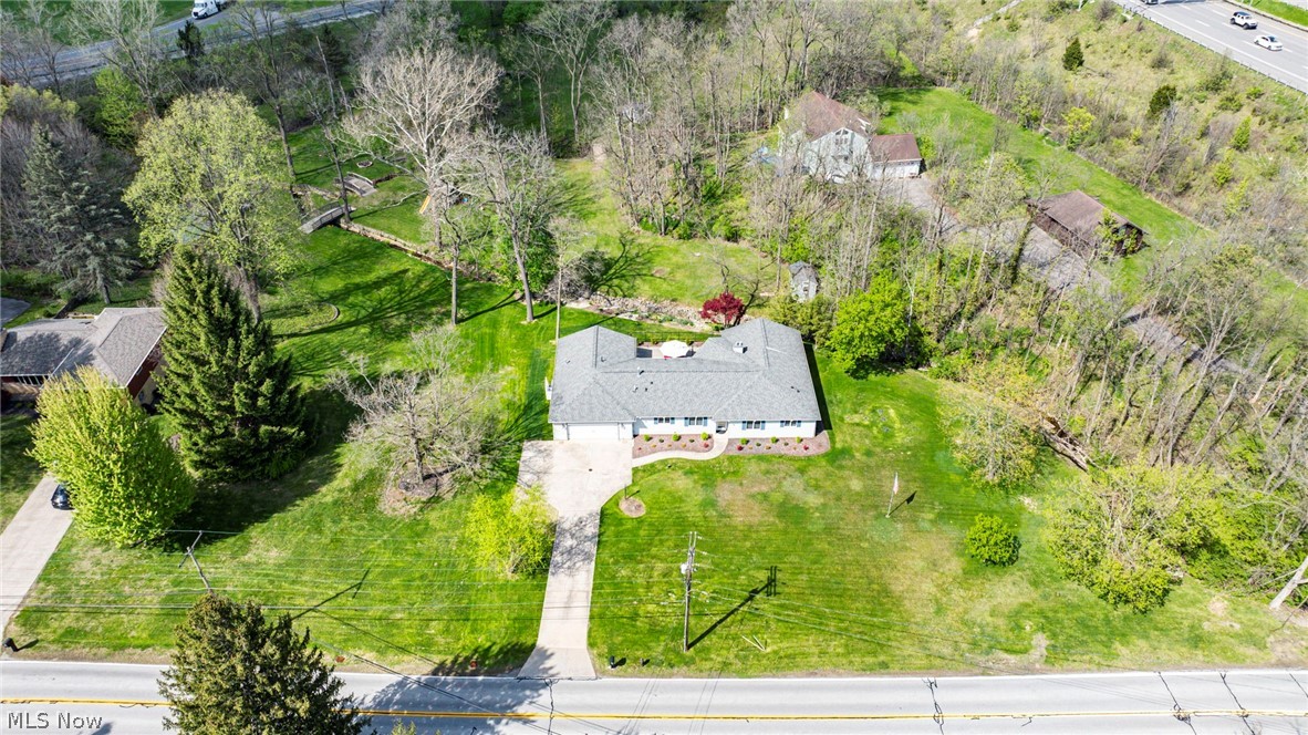 16912 Albion Road Strongsville OH 44136