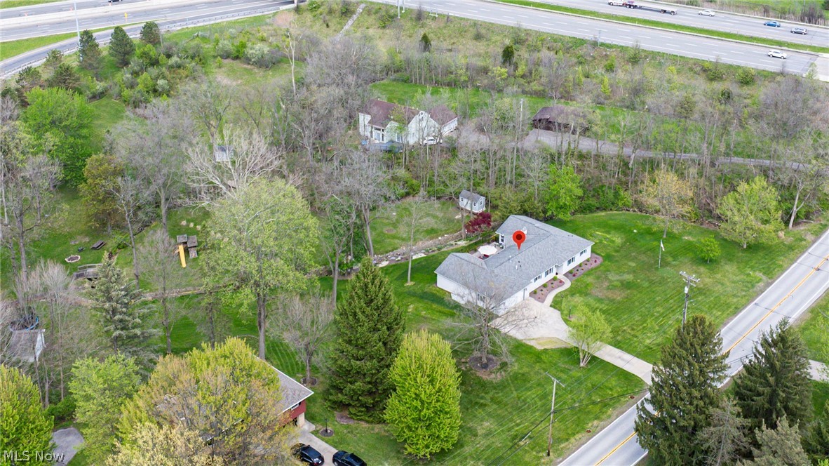 16912 Albion Road Strongsville OH 44136