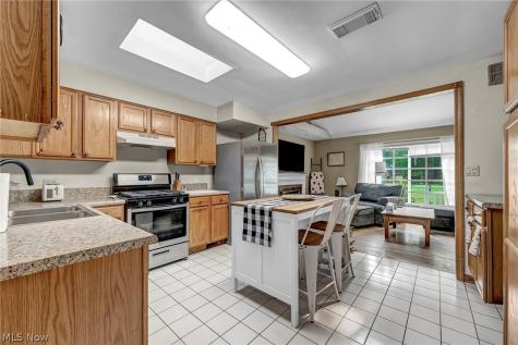 5950 Louis Drive North Olmsted OH 44070