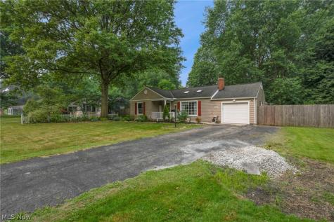 5950 Louis Drive North Olmsted OH 44070