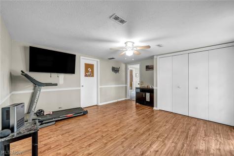 5950 Louis Drive North Olmsted OH 44070