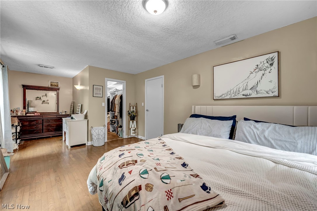 5950 Louis Drive North Olmsted OH 44070