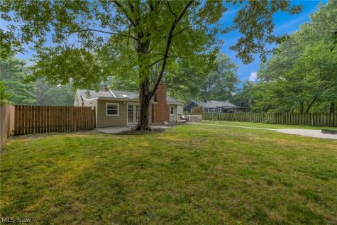 5950 Louis Drive North Olmsted OH 44070
