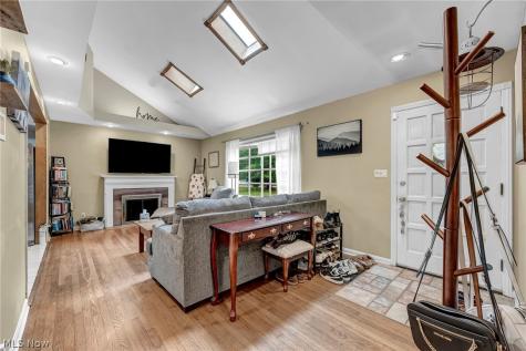5950 Louis Drive North Olmsted OH 44070