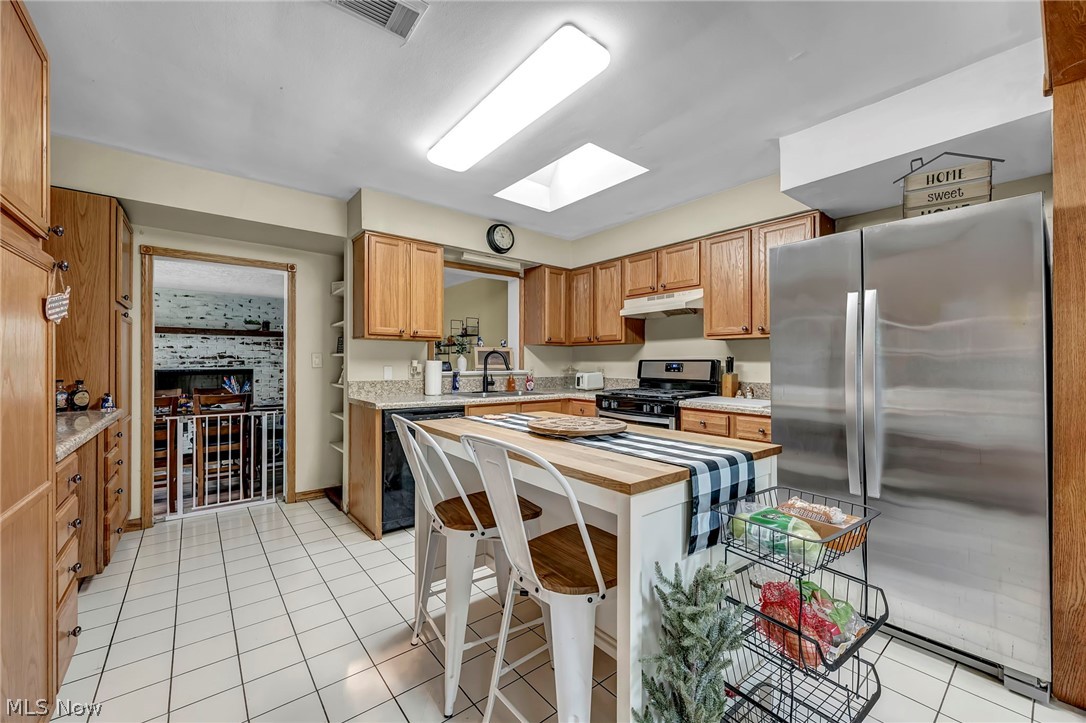 5950 Louis Drive North Olmsted OH 44070