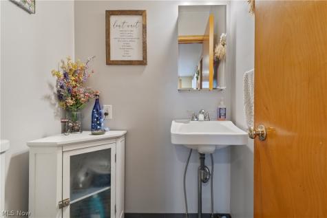 118 Gordon Avenue Wadsworth OH 44281