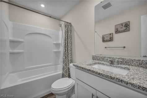 189 Alexander Drive Elyria OH 44035