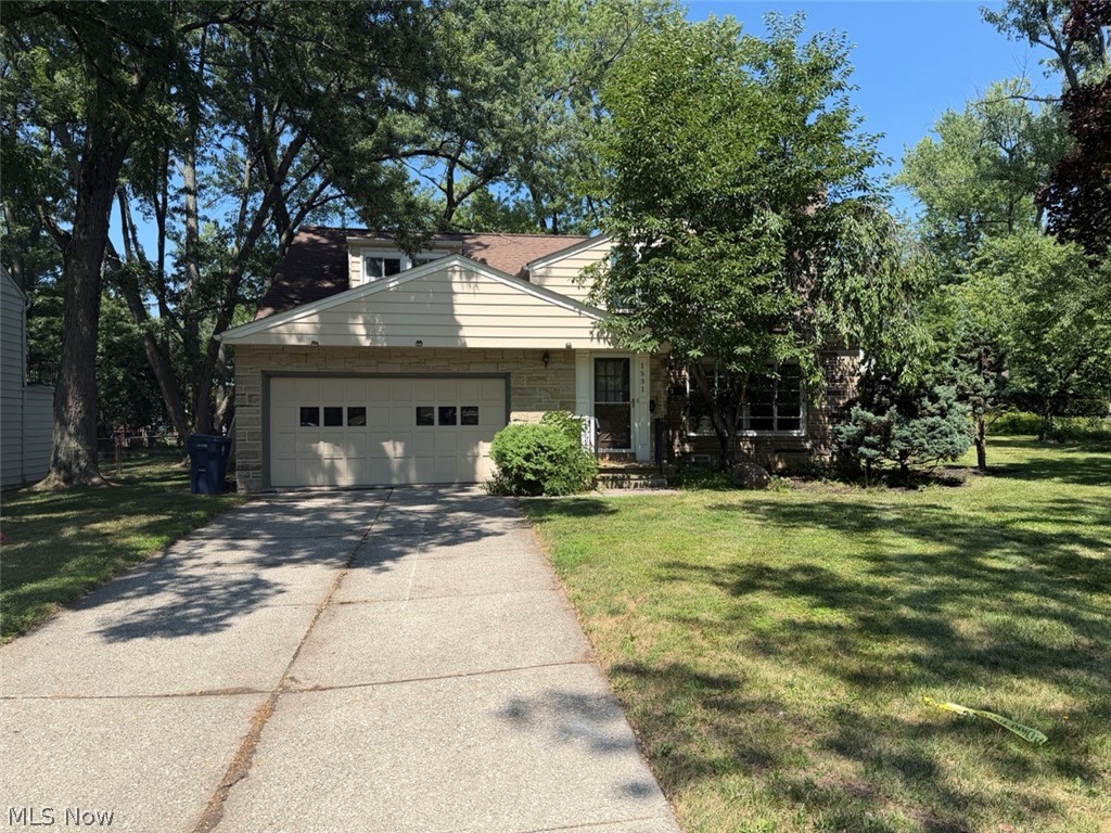 1531 Burlington Road Cleveland Heights OH 44118