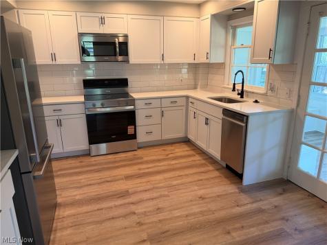 1531 Burlington Road Cleveland Heights OH 44118