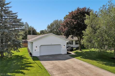 1304 State Road Wadsworth OH 44281