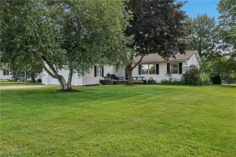 1304 State Road Wadsworth OH 44281