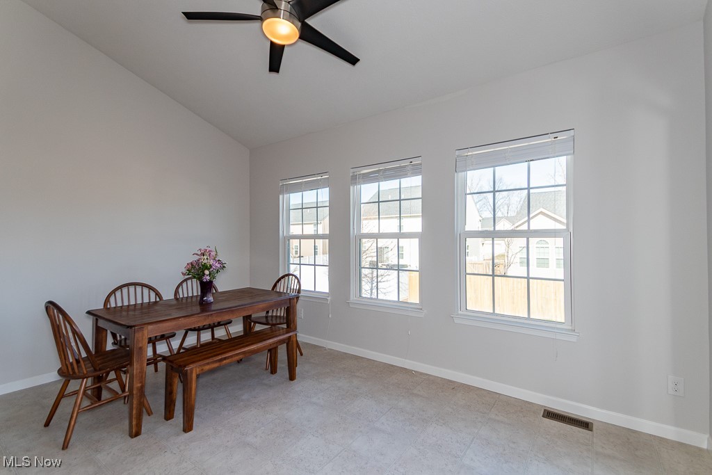 1929 S Ashwood Lane Painesville OH 44077