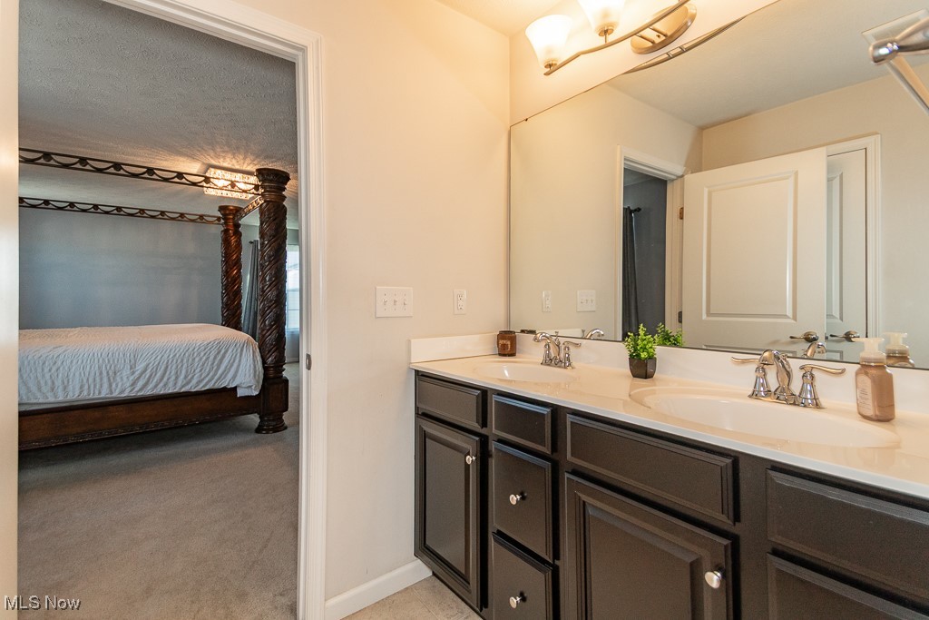 1929 S Ashwood Lane Painesville OH 44077