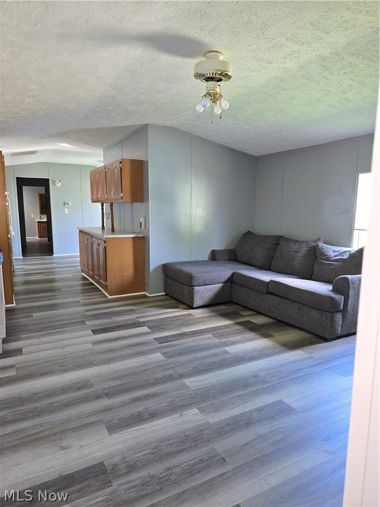 62 Redwood Drive Beloit OH 44609