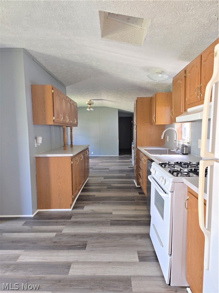 62 Redwood Drive Beloit OH 44609