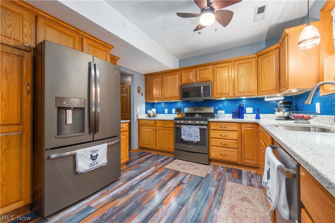 640 W Martin Avenue Amherst OH 44001