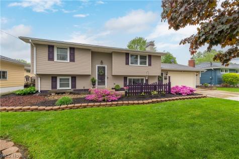 640 W Martin Avenue Amherst OH 44001