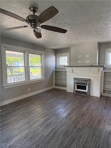 1239 Pondview Avenue Akron OH 44305