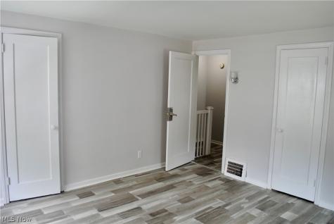 1527 Babbitt Road Euclid OH 44132